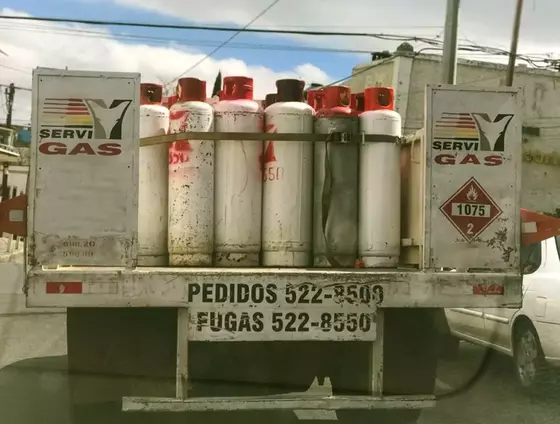 BAJA PRECIO EL GAS 2 CENTAVOS